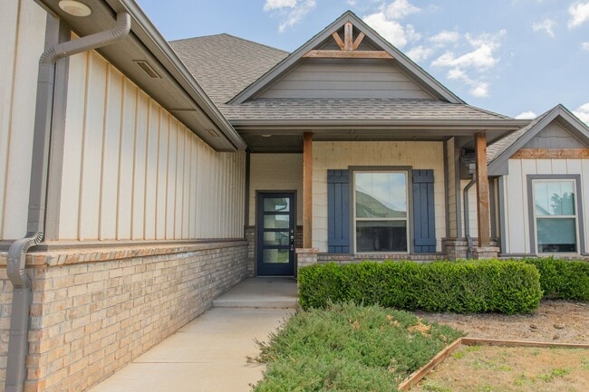 3320 NW 187th Terrace in Edmond, OK - Foto de edificio - Building Photo