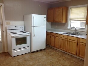 207 Clara St in Broussard, LA - Building Photo - Building Photo