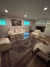 11514 Gainsborough Rd in Potomac, MD - Building Photo - Building Photo