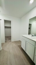 472 Shoreview Dr in Conroe, TX - Building Photo - Building Photo