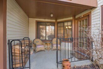 6011 Curtier Dr in Franconia, VA - Building Photo - Building Photo