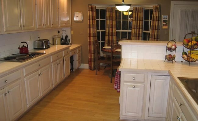 10108 Sterling Terrace in Rockville, MD - Foto de edificio - Building Photo