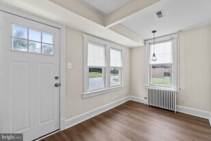 5022 Branchville Rd in College Park, MD - Building Photo