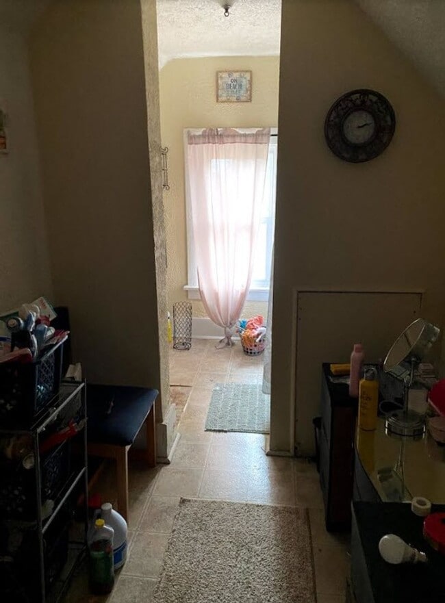 property at 1801 3rd St SE