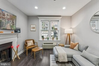 1833 California St NW in Washington, DC - Building Photo - Building Photo