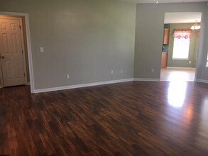 601 Hidden Creek Cir in Warner Robins, GA - Building Photo - Building Photo