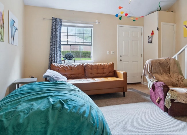 property at 1181 Ocala Rd