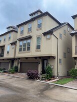 10607 Enclave Shadows Ct in Houston, TX - Building Photo