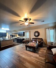 15647 Flagstone Walk Way in Houston, TX - Building Photo - Building Photo