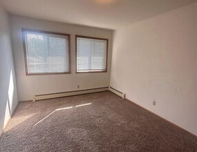 3825 Robert Pl in Stevens Point, WI - Building Photo - Building Photo