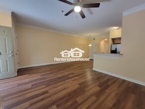 245 Amal Dr SW in Atlanta, GA - Foto de edificio - Building Photo