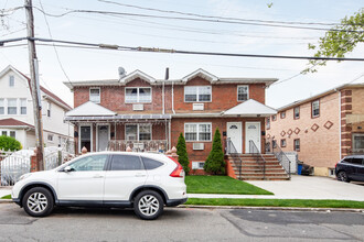 22132 Edmore Ave in Queens Village, NY - Foto de edificio - Building Photo