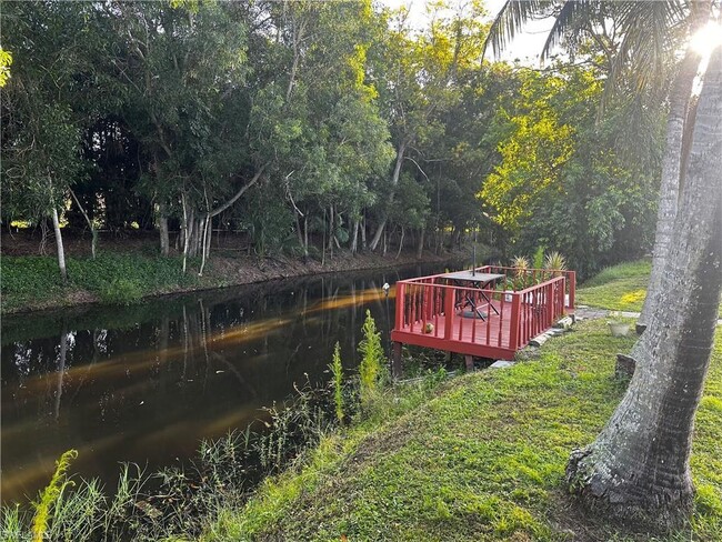 261 Ocean Reef Ln in Naples, FL - Building Photo - Building Photo