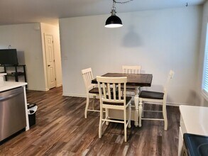 1660 Warren Way in Elizabeth City, NC - Building Photo - Building Photo