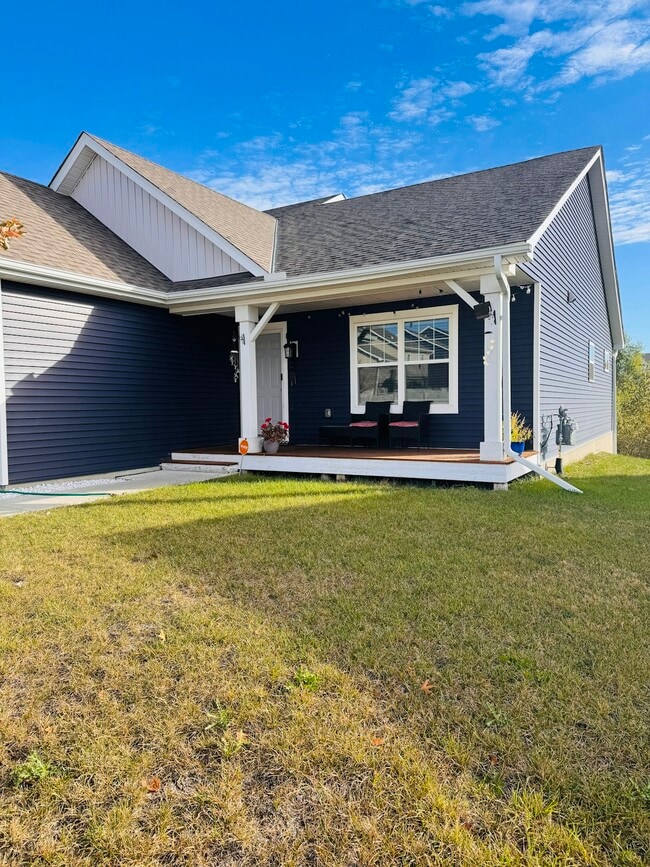 20554 Glade Ave in Lakeville, MN - Building Photo - Building Photo