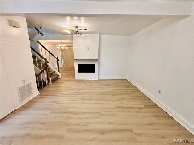 1 Apollo Dr in Buffalo, NY - Building Photo - Building Photo