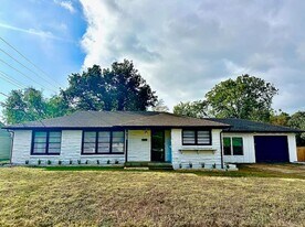 4124 Benmar St in Fort Worth, TX - Building Photo