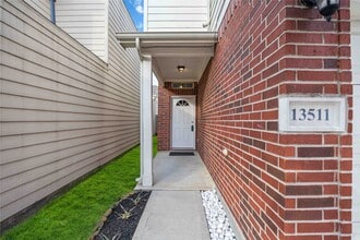 13511 Villa Arbor Dr in Houston, TX - Building Photo - Building Photo