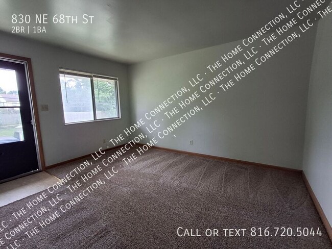 830 NE 68th St in Gladstone, MO - Building Photo - Building Photo