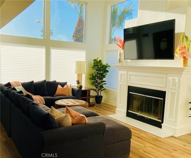 125 Fillmore Ave in Oxnard, CA - Building Photo - Building Photo