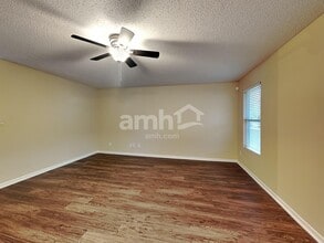 12671 Republic Dr, Unit 1134 in Fishers, IN - Building Photo - Building Photo