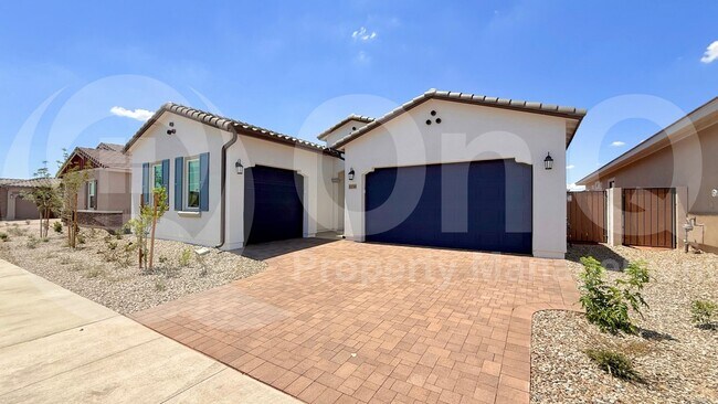 10048 S Dutchman Dr in Apache Junction, AZ - Building Photo - Building Photo