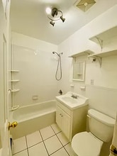 21-79-79 Steinway St in Queens, NY - Building Photo - Building Photo