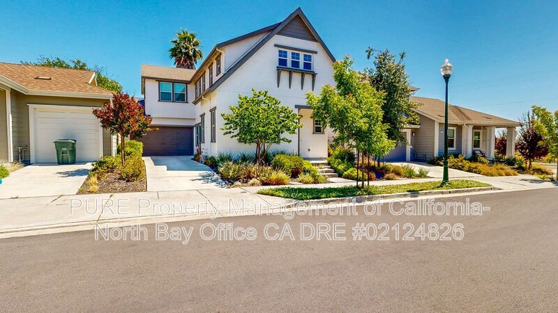 1718 Linden Ln in Santa Rosa, CA - Building Photo