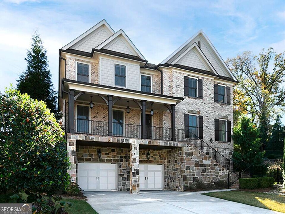 3394 Bryerstone Cir SE in Smyrna, GA - Foto de edificio