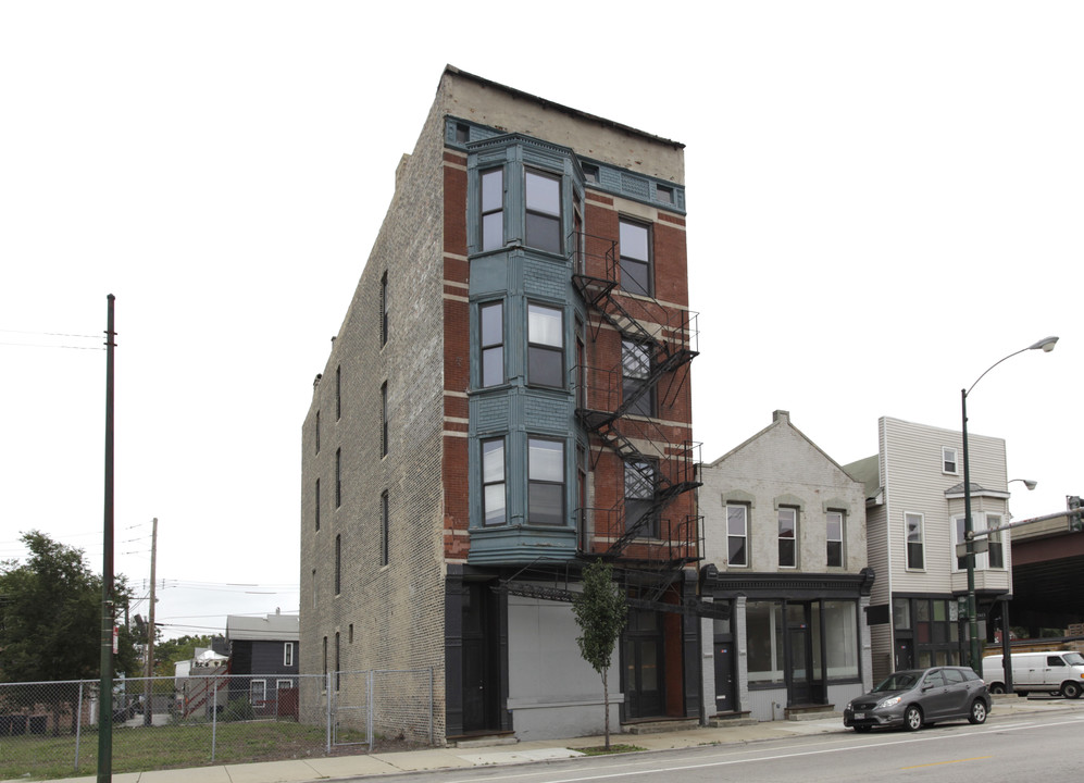 639 W 18th St in Chicago, IL - Building Photo