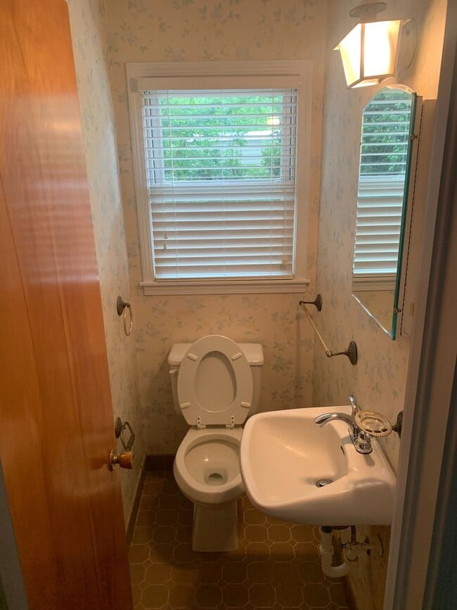 property at 505 N Cary Dr