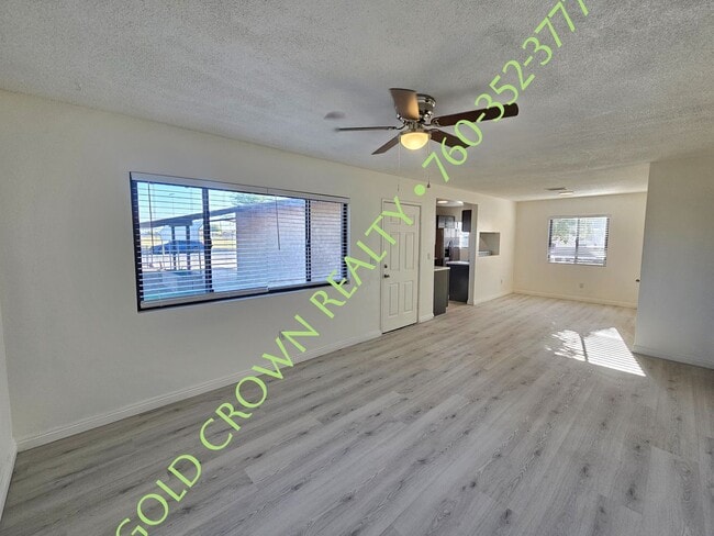 386 San Diego Ave in El Centro, CA - Building Photo - Building Photo