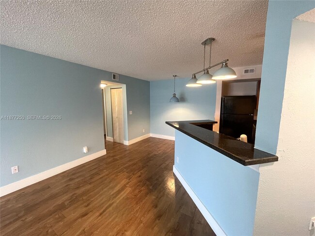 12760 Vista Isles Dr in Sunrise, FL - Building Photo - Building Photo