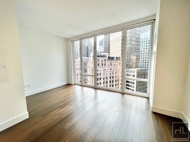property at 222 E 44th St