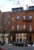 Adorable Studio in Beacon Hill Apartamentos