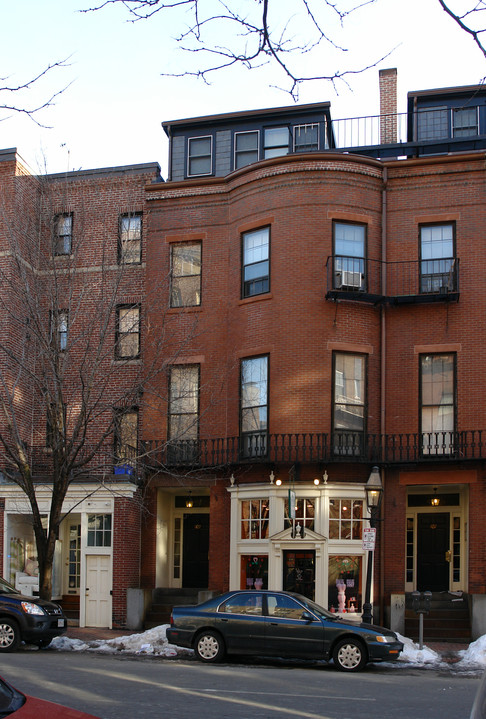 Adorable Studio in Beacon Hill in Boston, MA - Building Photo