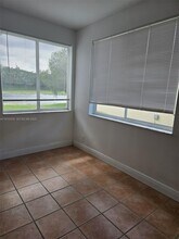 4361 Dogwood Cir in Weston, FL - Building Photo - Building Photo