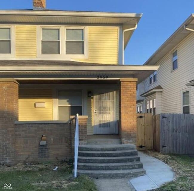 property at 2959 N Delaware St