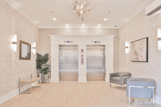 property at 175 Quincy Ct