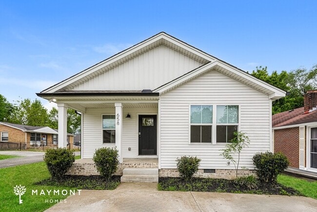 property at 658 19th Ave W