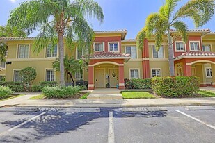 12000 Rain Brook Ave in Ft. Myers, FL - Building Photo