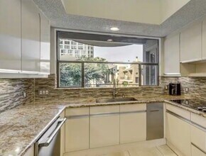 5608 San Felipe St in Houston, TX - Building Photo - Building Photo