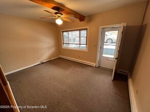 224 Lincoln St in Dickson City, PA - Building Photo - Building Photo
