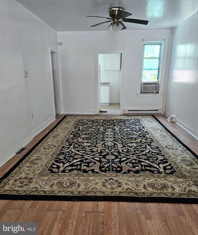 property at 4533 N Hicks St