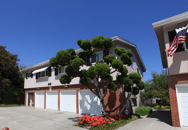 246 Coronado Ave in Long Beach, CA - Building Photo - Building Photo