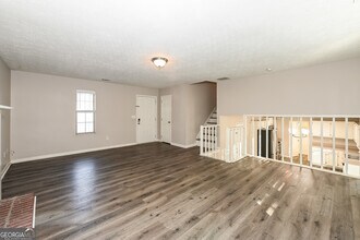5895 Brookside Dr SE in Mableton, GA - Building Photo - Building Photo