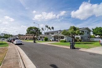 Caitlin Park in Honolulu, HI - Building Photo - Building Photo