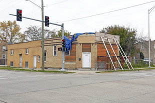 900 Saint Charles Rd in Maywood, IL - Foto de edificio - Building Photo