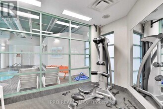 4185-4185 Shipp Dr in Mississauga, ON - Building Photo - Building Photo