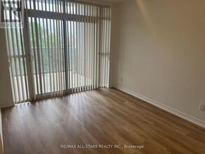 133-133 Wynford Dr in Toronto, ON - Building Photo - Building Photo